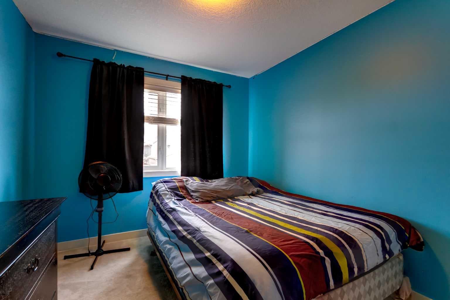 6 Elgin Meadows Road SE