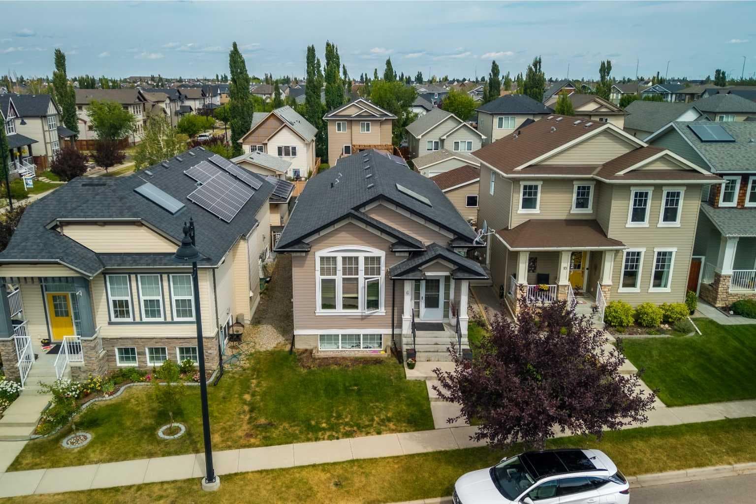 6 Elgin Meadows Road SE