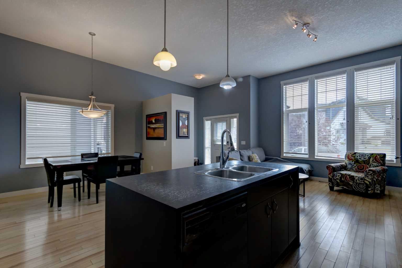 6 Elgin Meadows Road SE