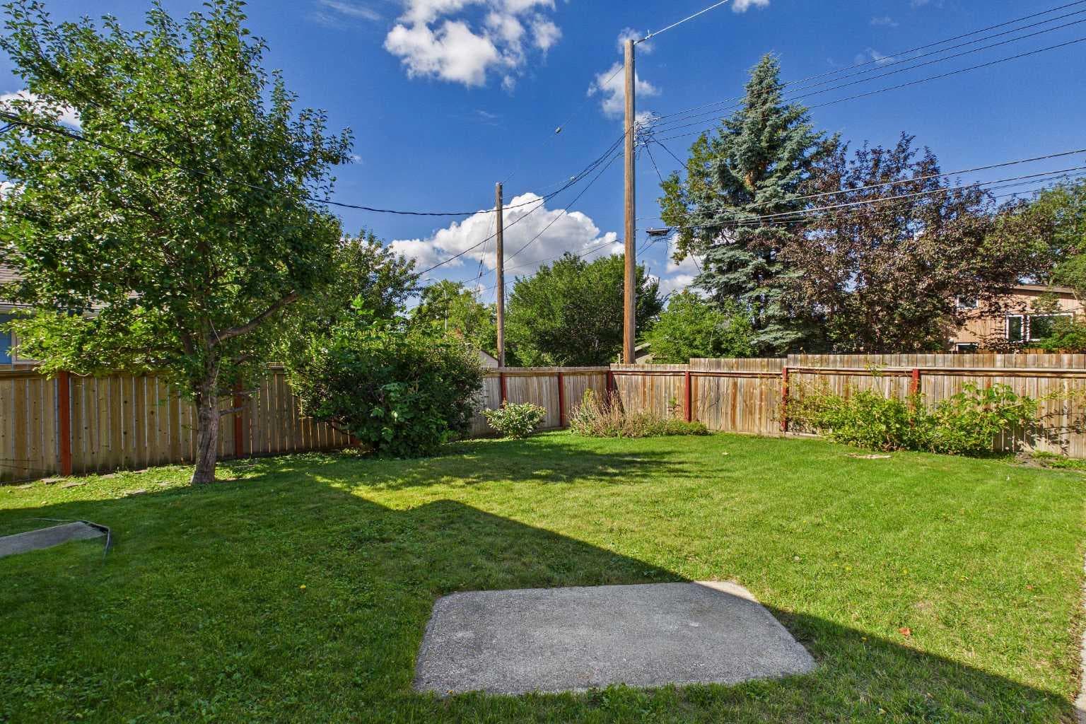 5 Chisholm Crescent NW