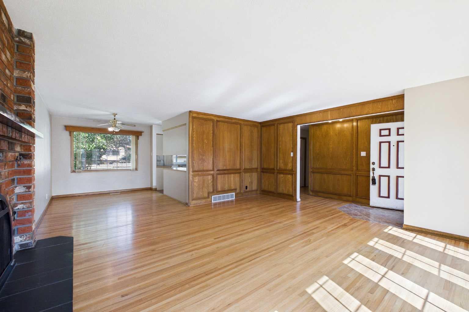 5 Chisholm Crescent NW