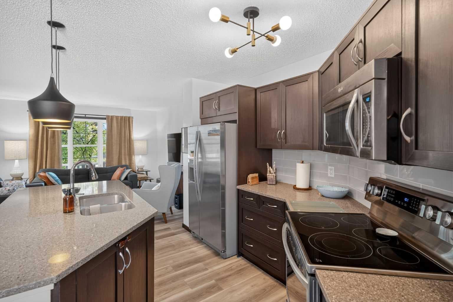 19 Marine Drive SE