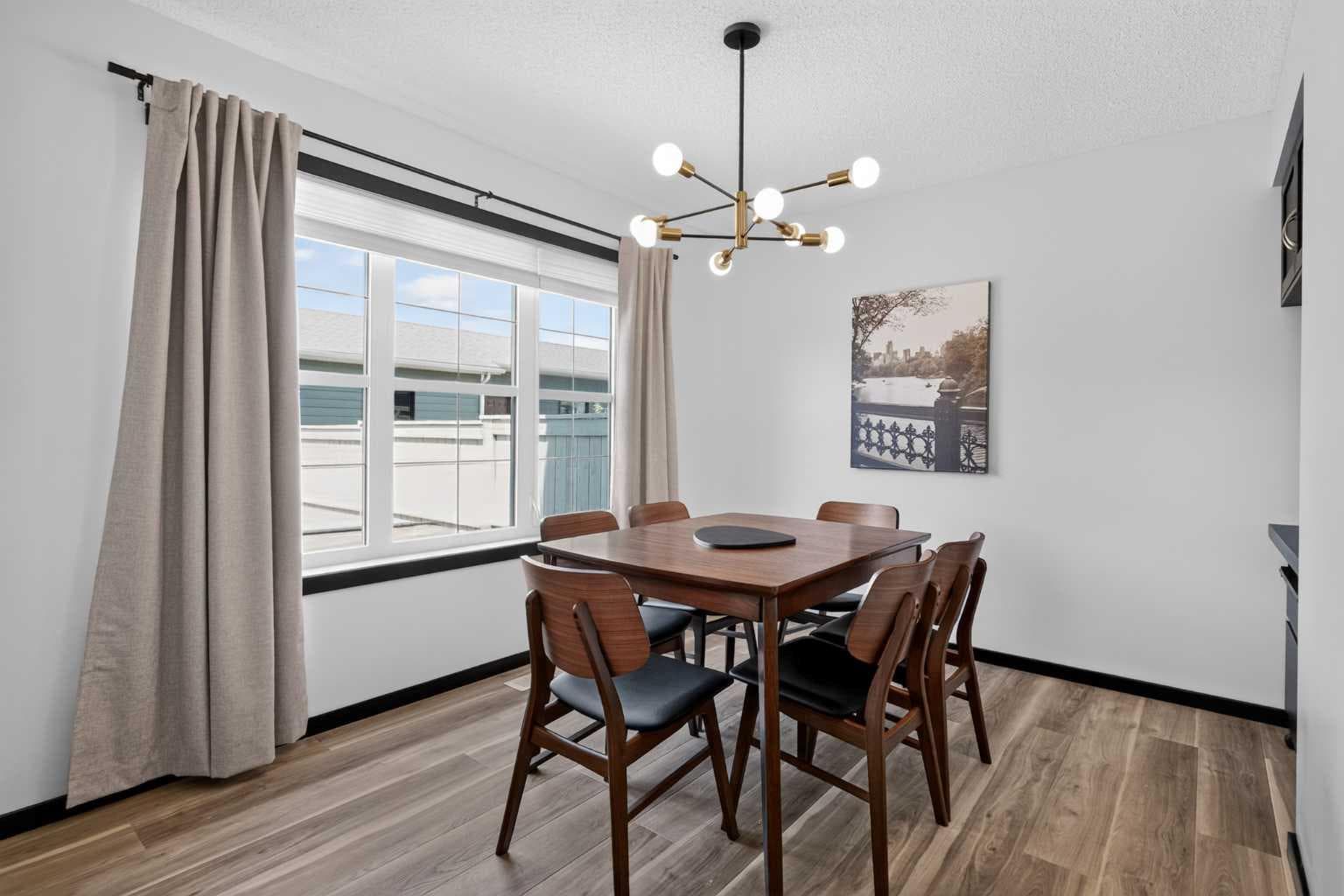 19 Marine Drive SE