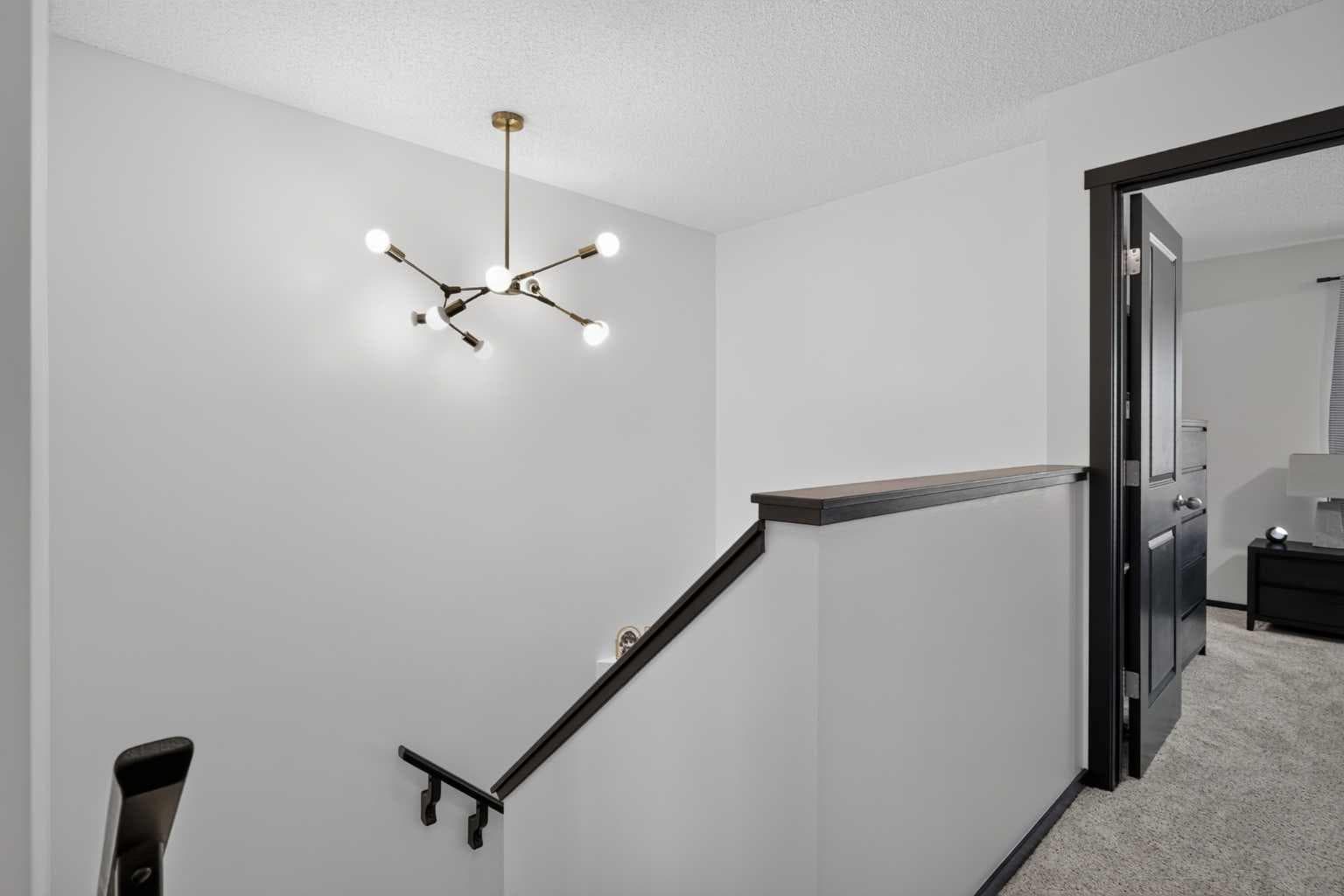 19 Marine Drive SE