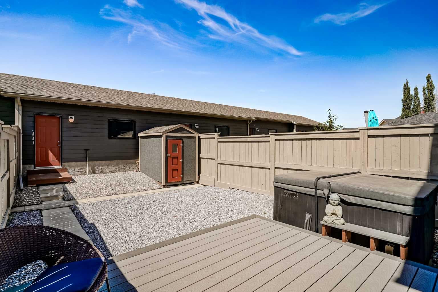 19 Marine Drive SE