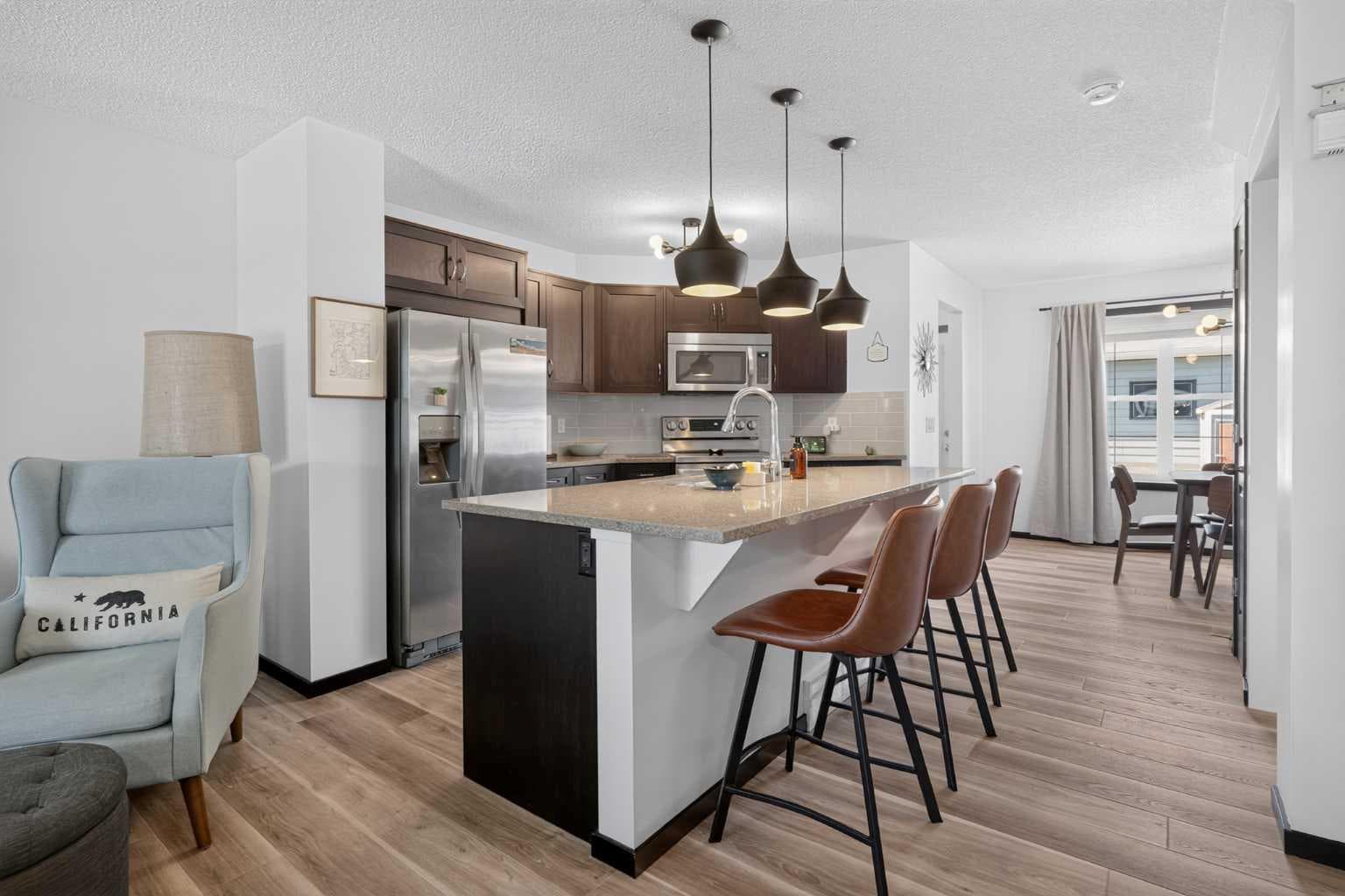 19 Marine Drive SE