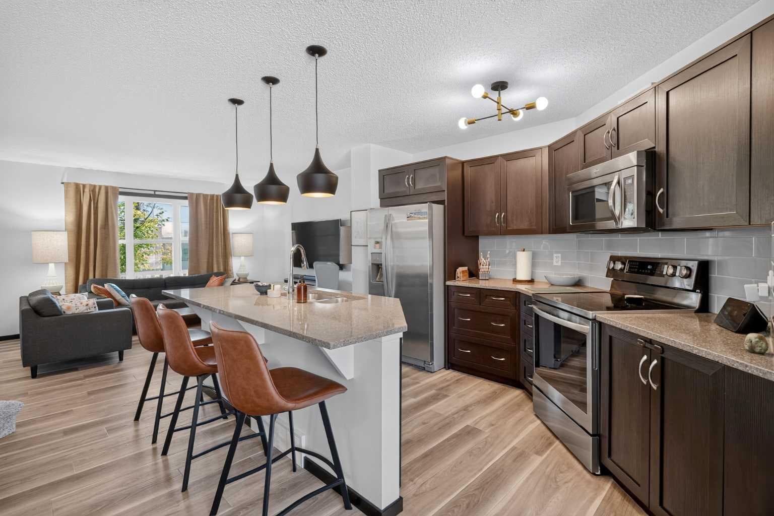 19 Marine Drive SE