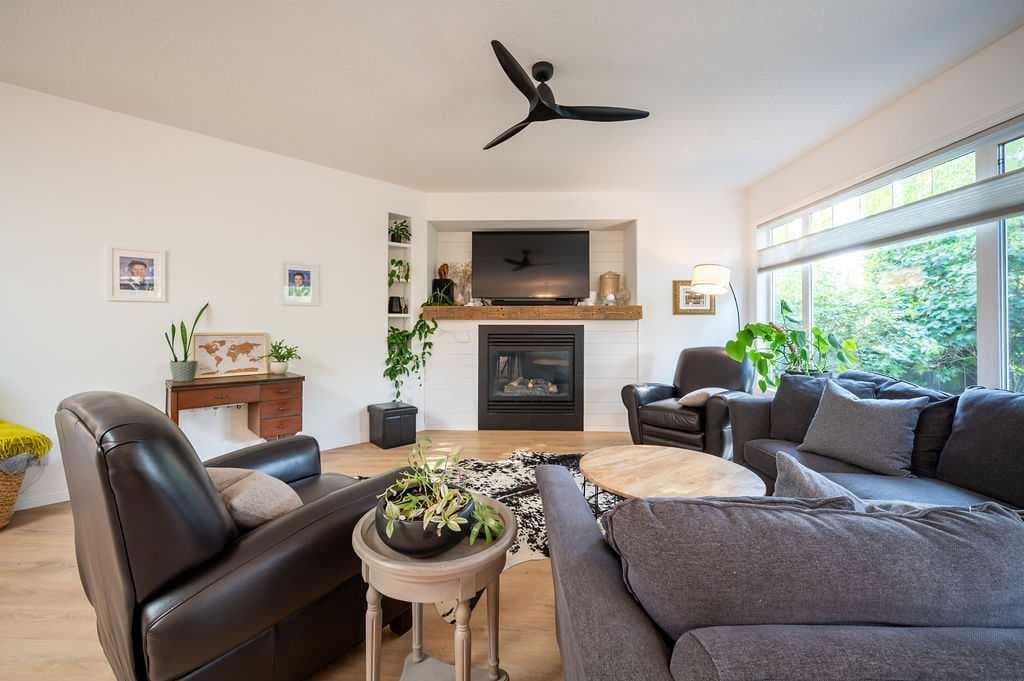 98 Chapala Grove SE