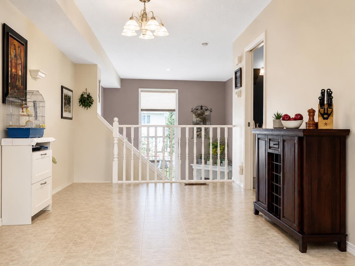 122 Bridlewood Lane SW