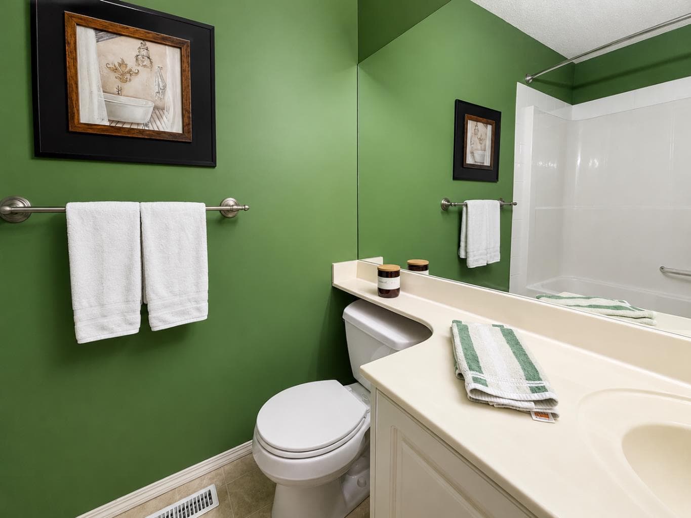 122 Bridlewood Lane SW