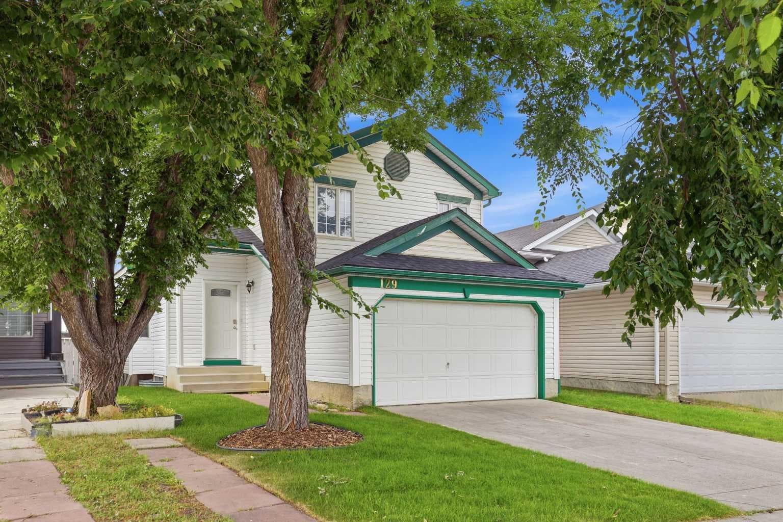 129 Hidden Spring Circle NW