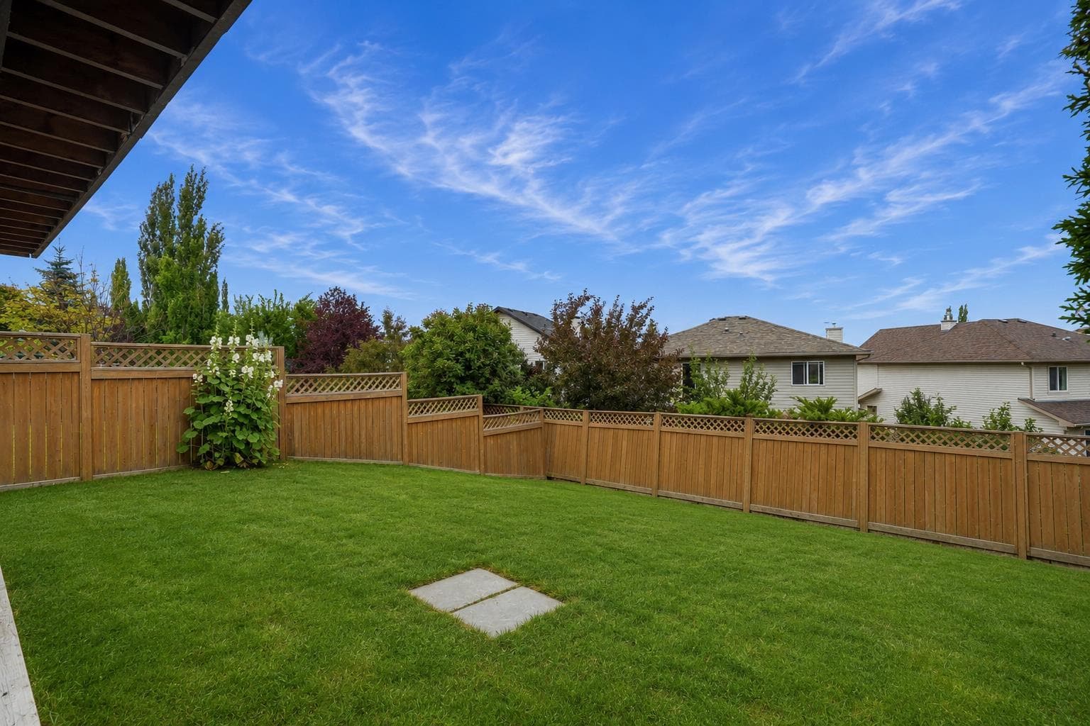 173 Tuscany Ridge View NW
