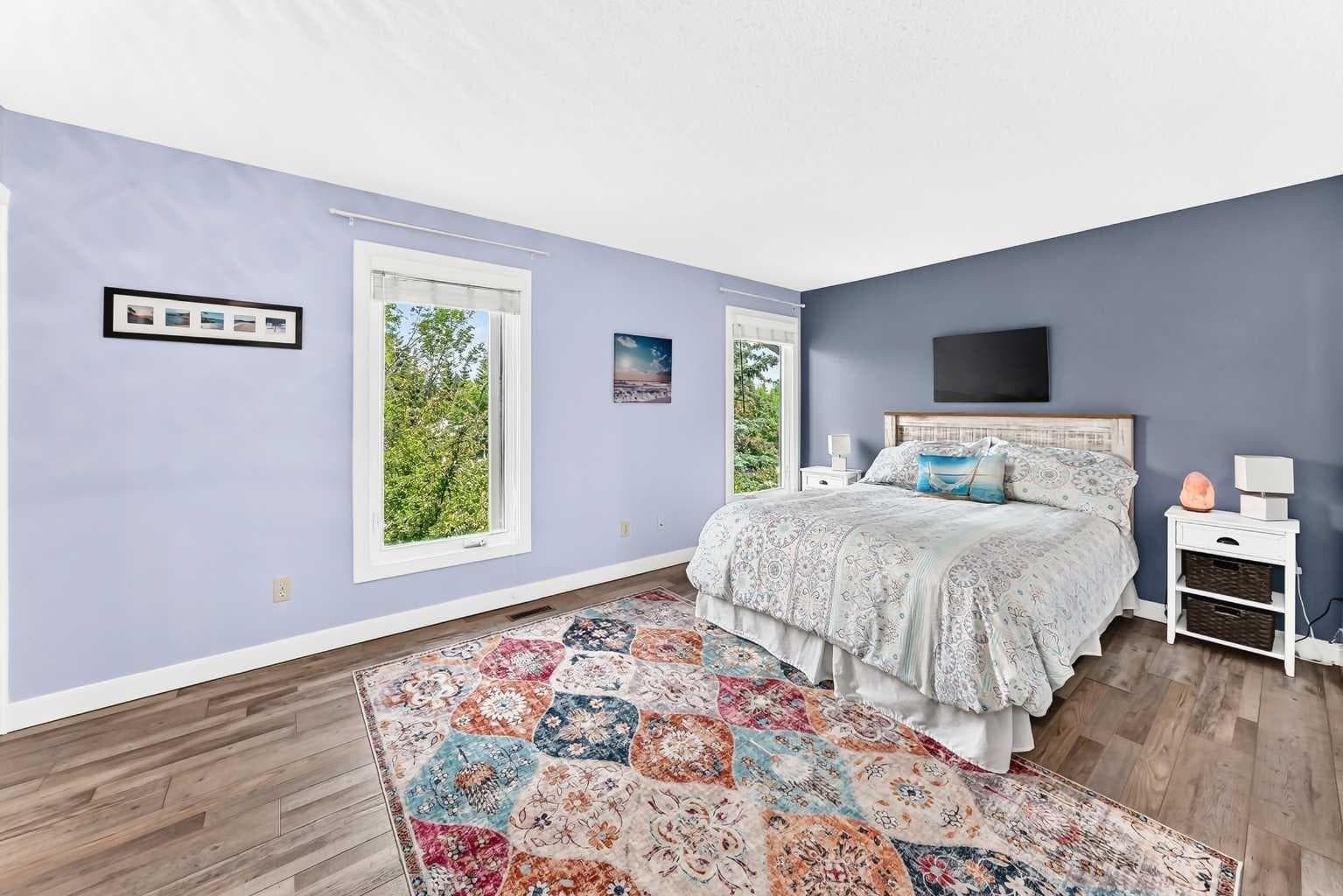 3, 185 Woodridge Drive SW