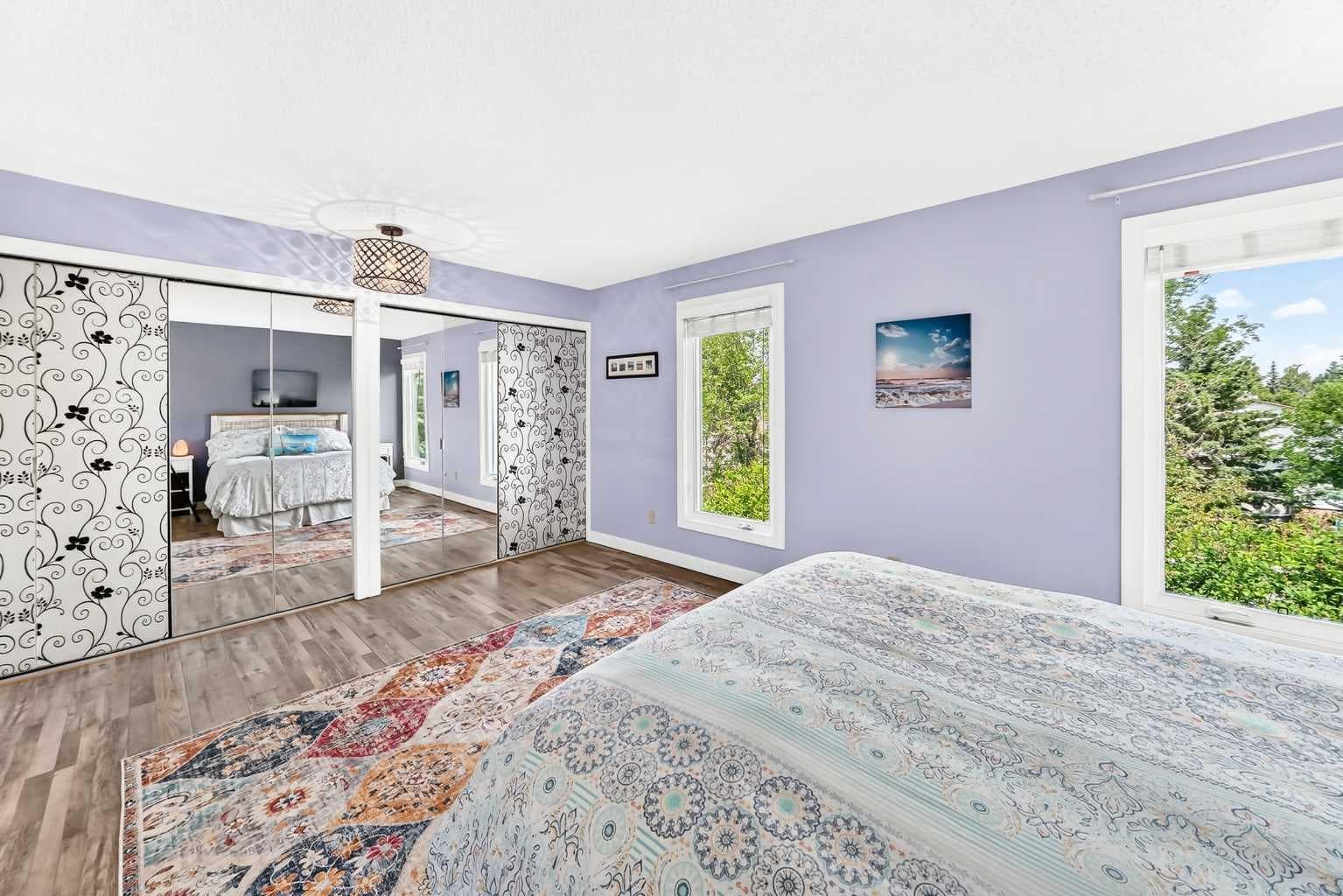3, 185 Woodridge Drive SW