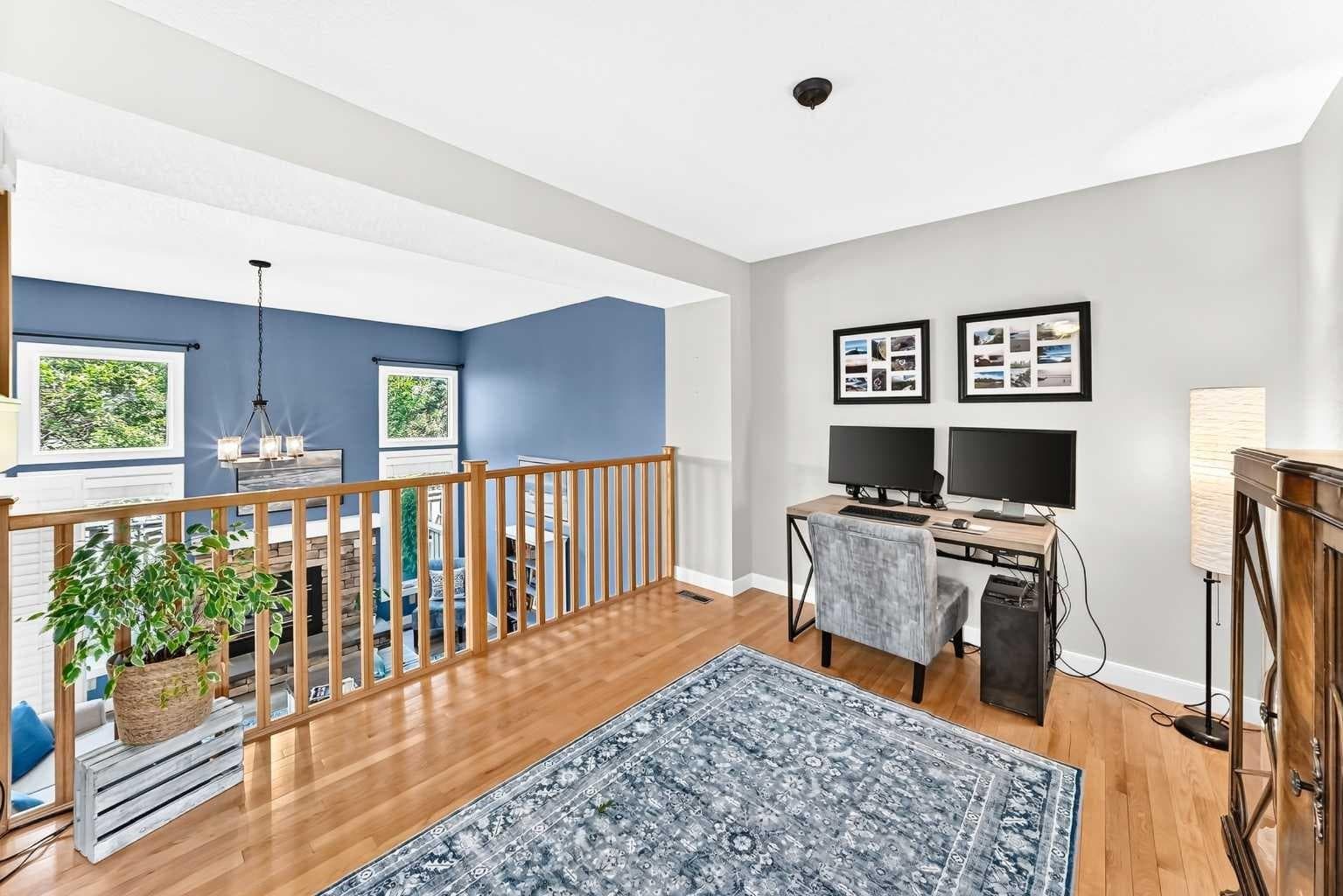3, 185 Woodridge Drive SW