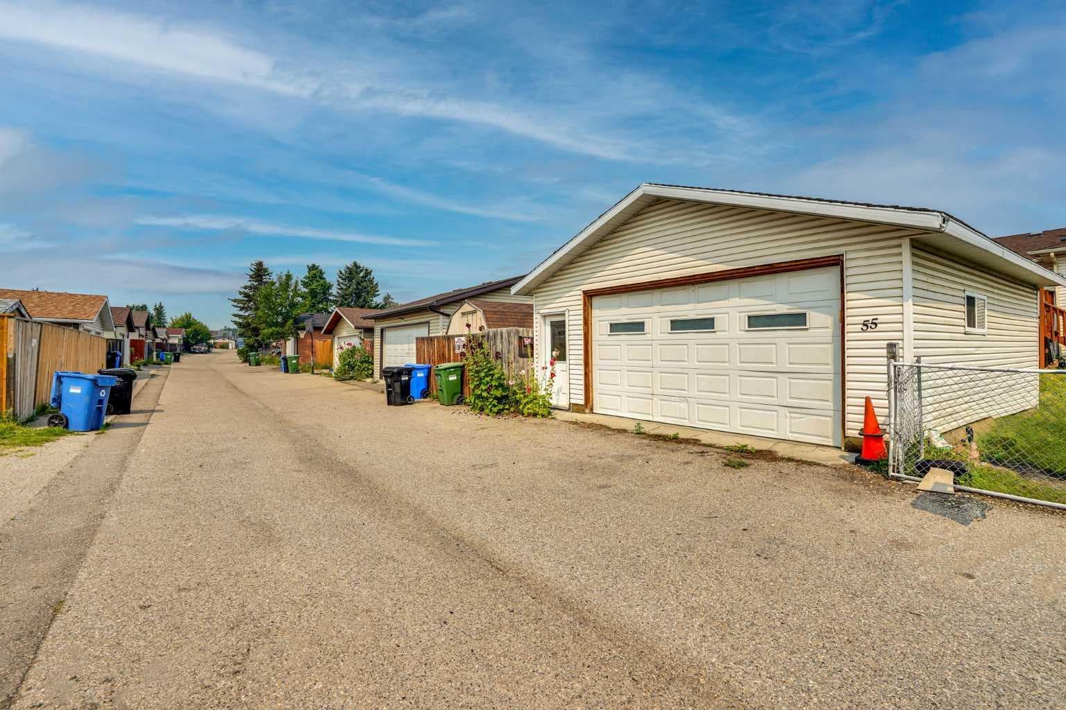 55 Falton Close NE