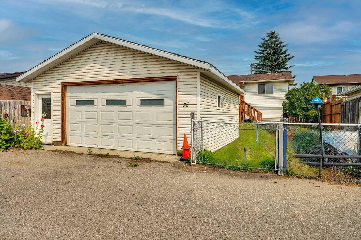 55 Falton Close NE