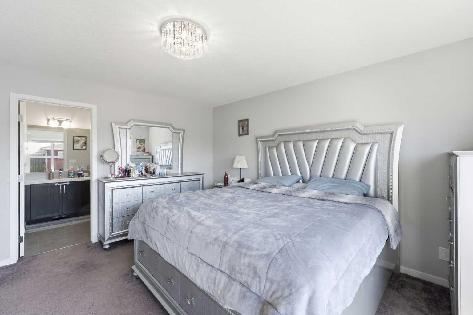 78 Red Sky Road NE