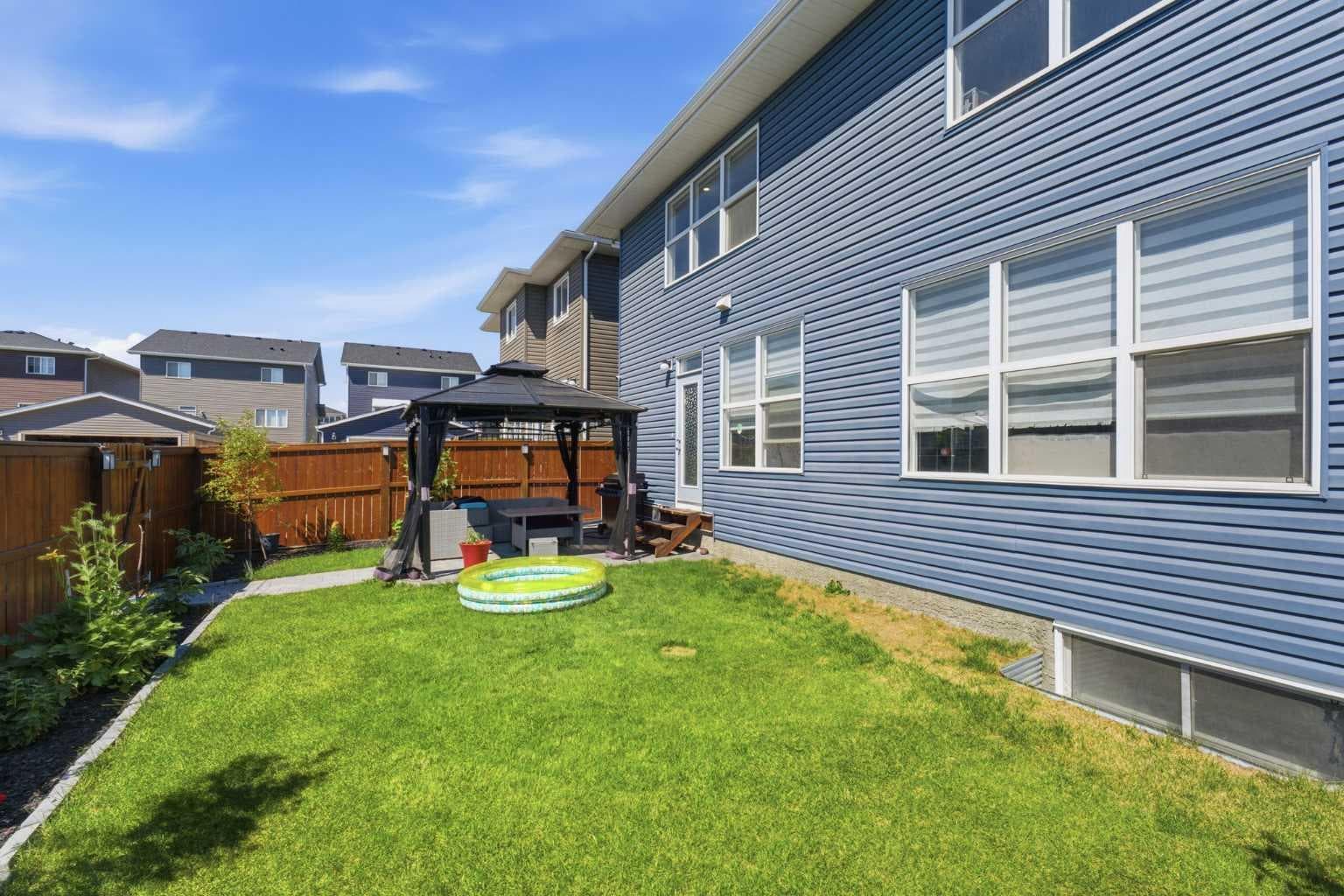 78 Red Sky Road NE
