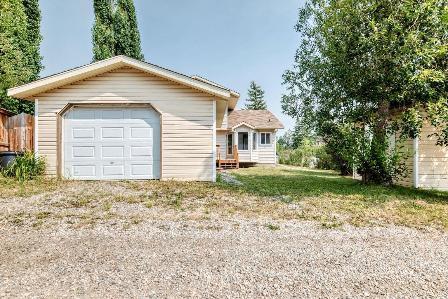 434 Millrise Drive SW