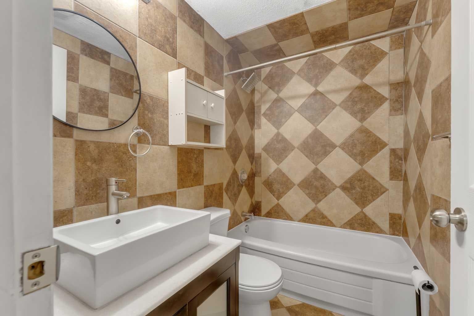 112 Penmeadows Close SE