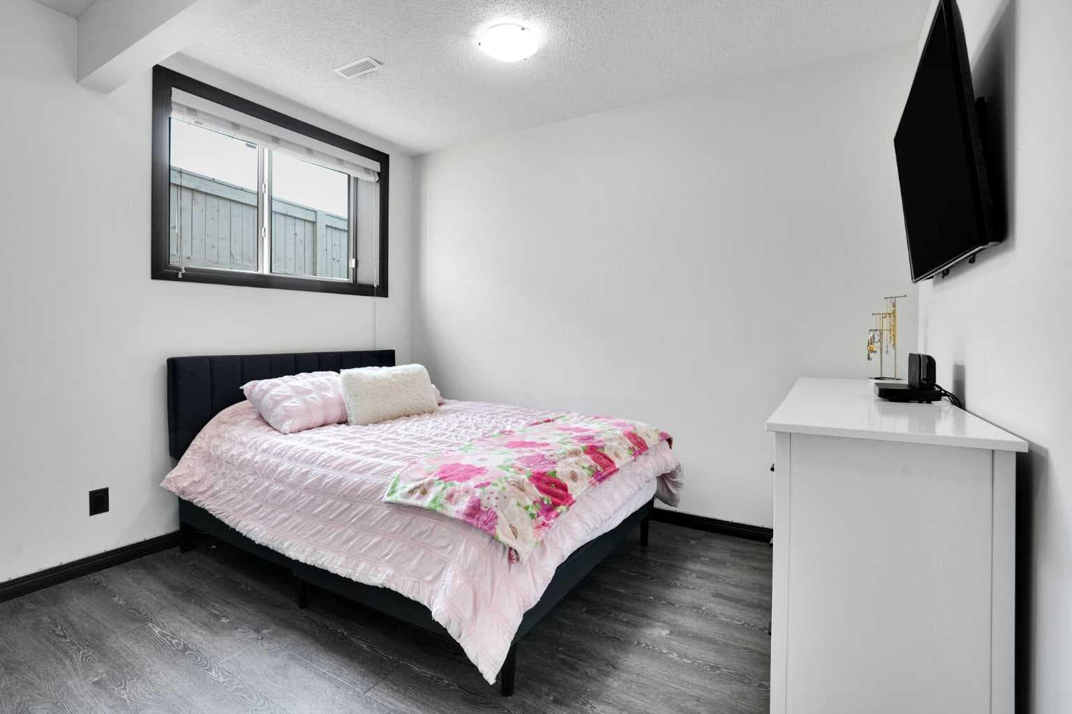 95 Morningside Mews SW