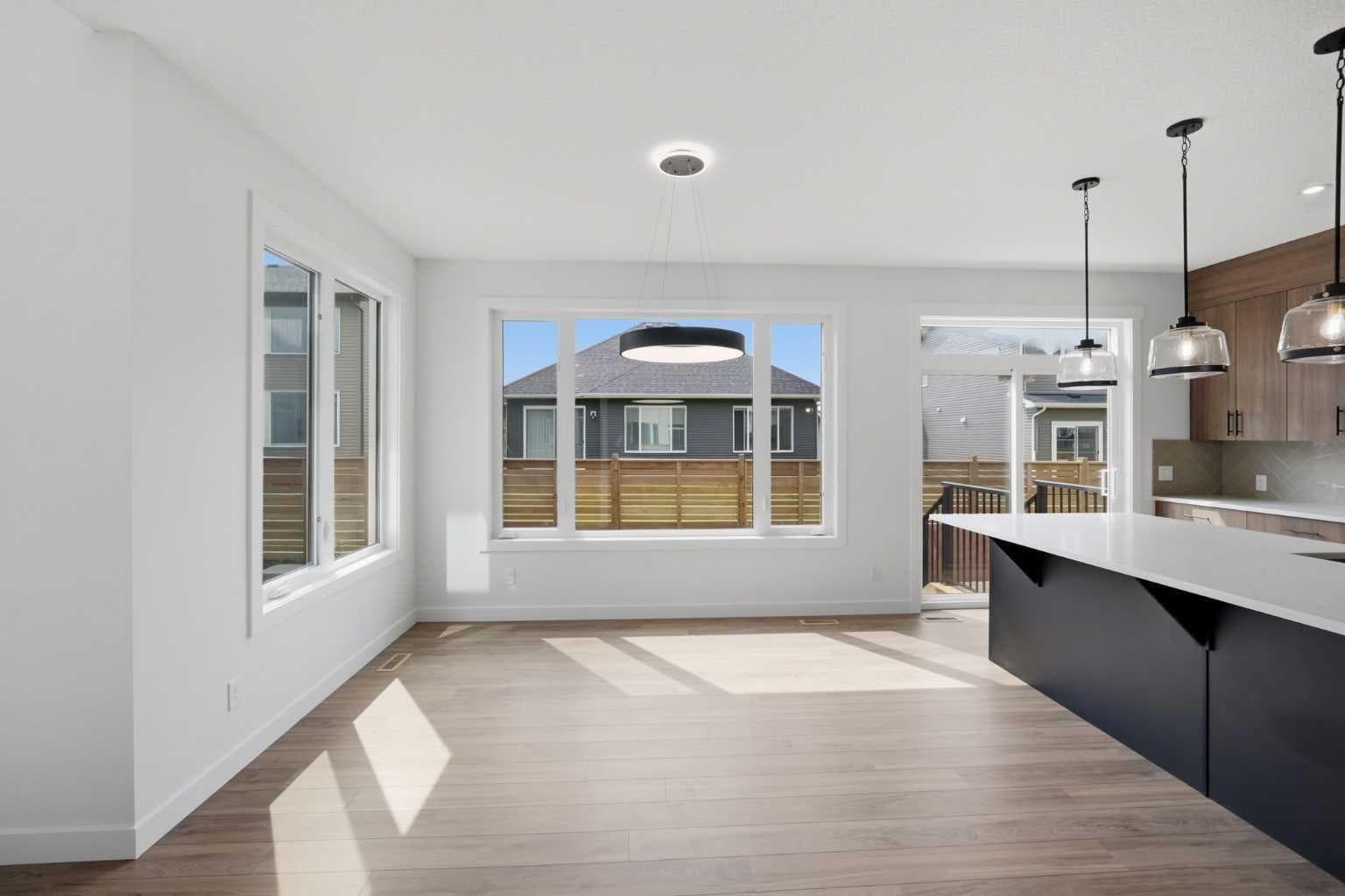 265 Dawson Wharf Crescent E