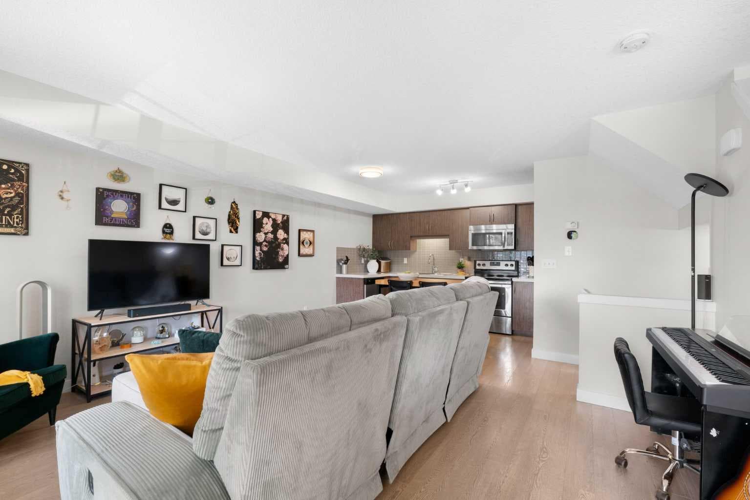 1205, 250 Sage Valley Road NW
