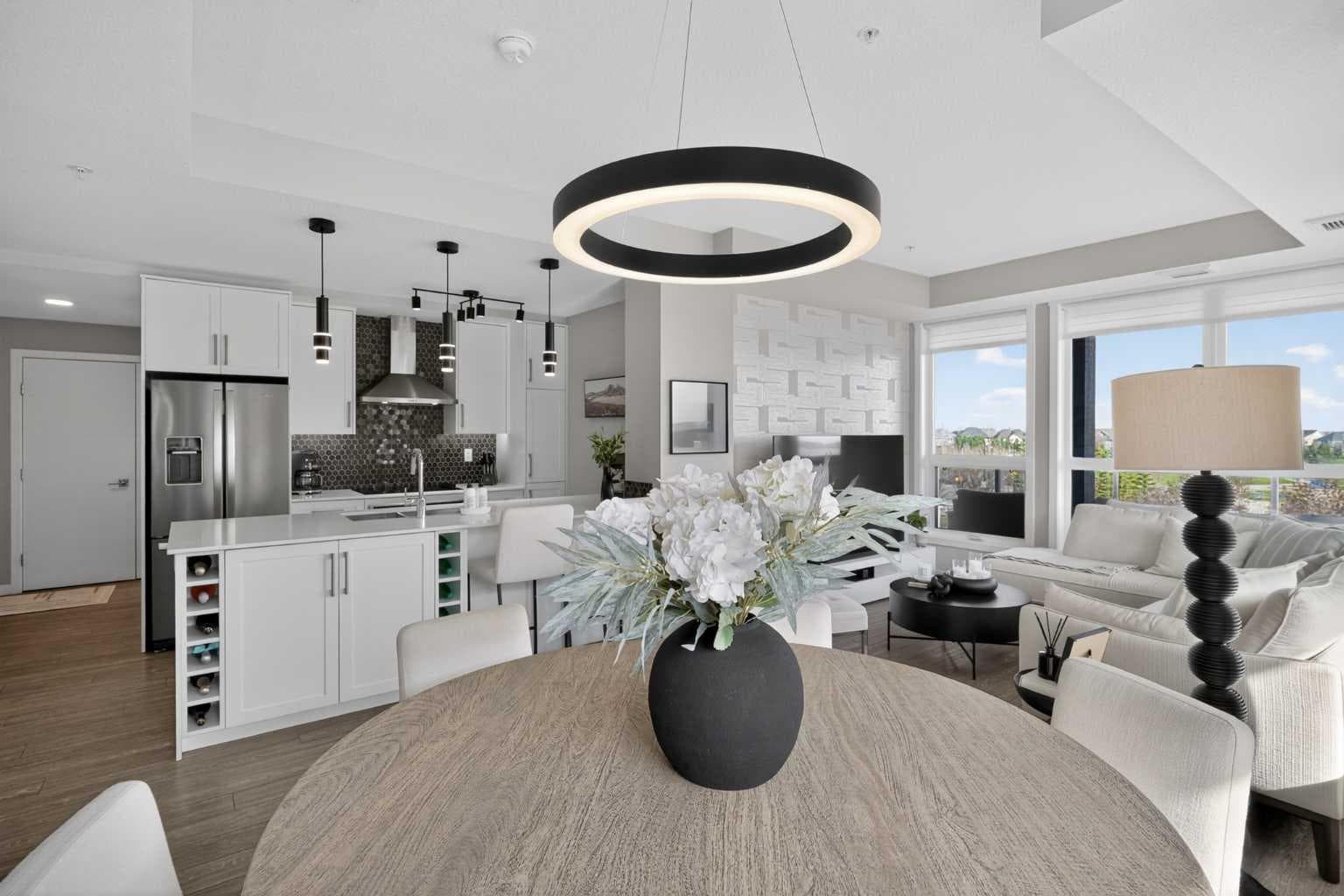 302, 2231 Mahogany Boulevard SE