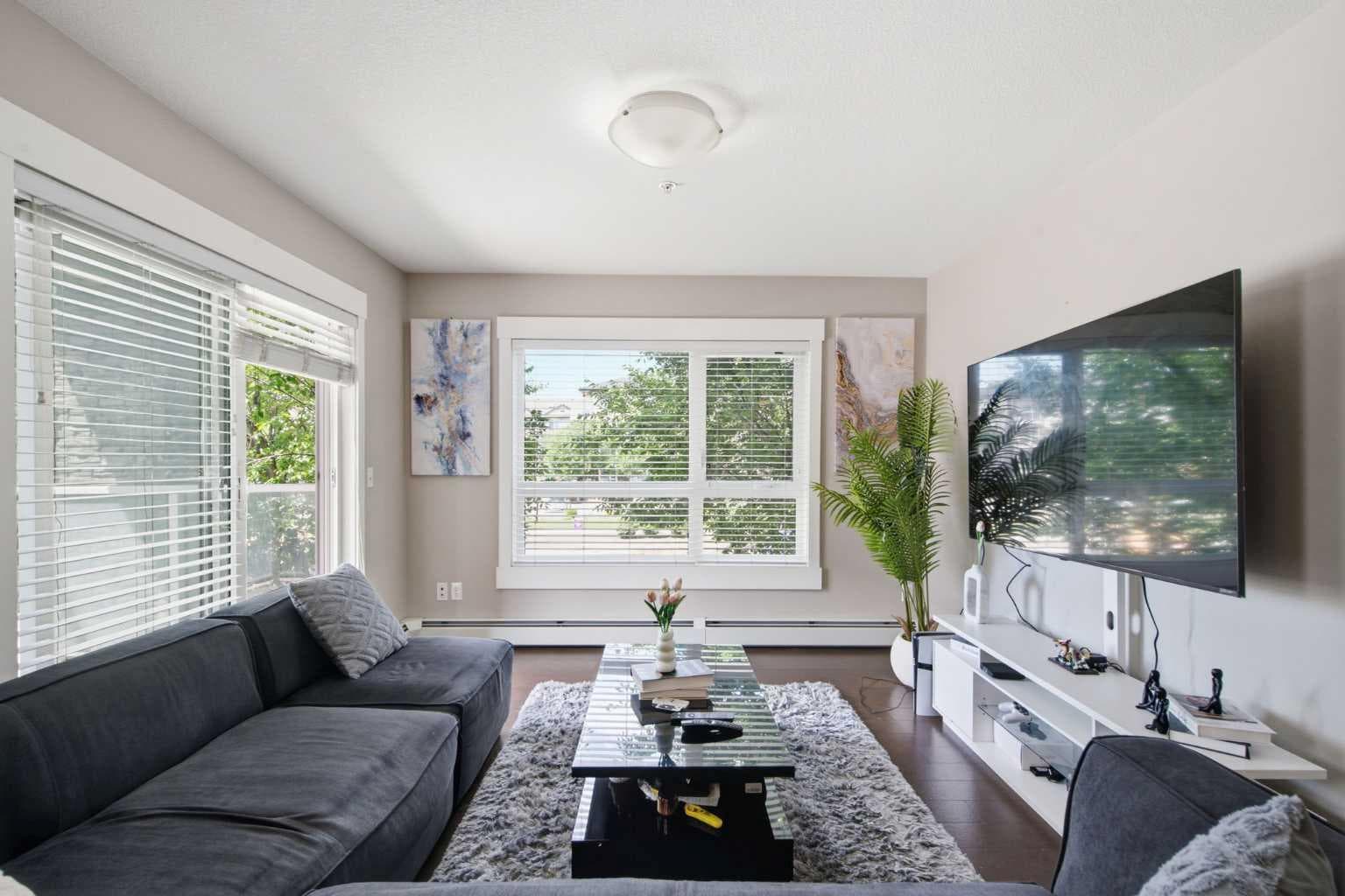 2206, 240 Skyview Ranch Road NE