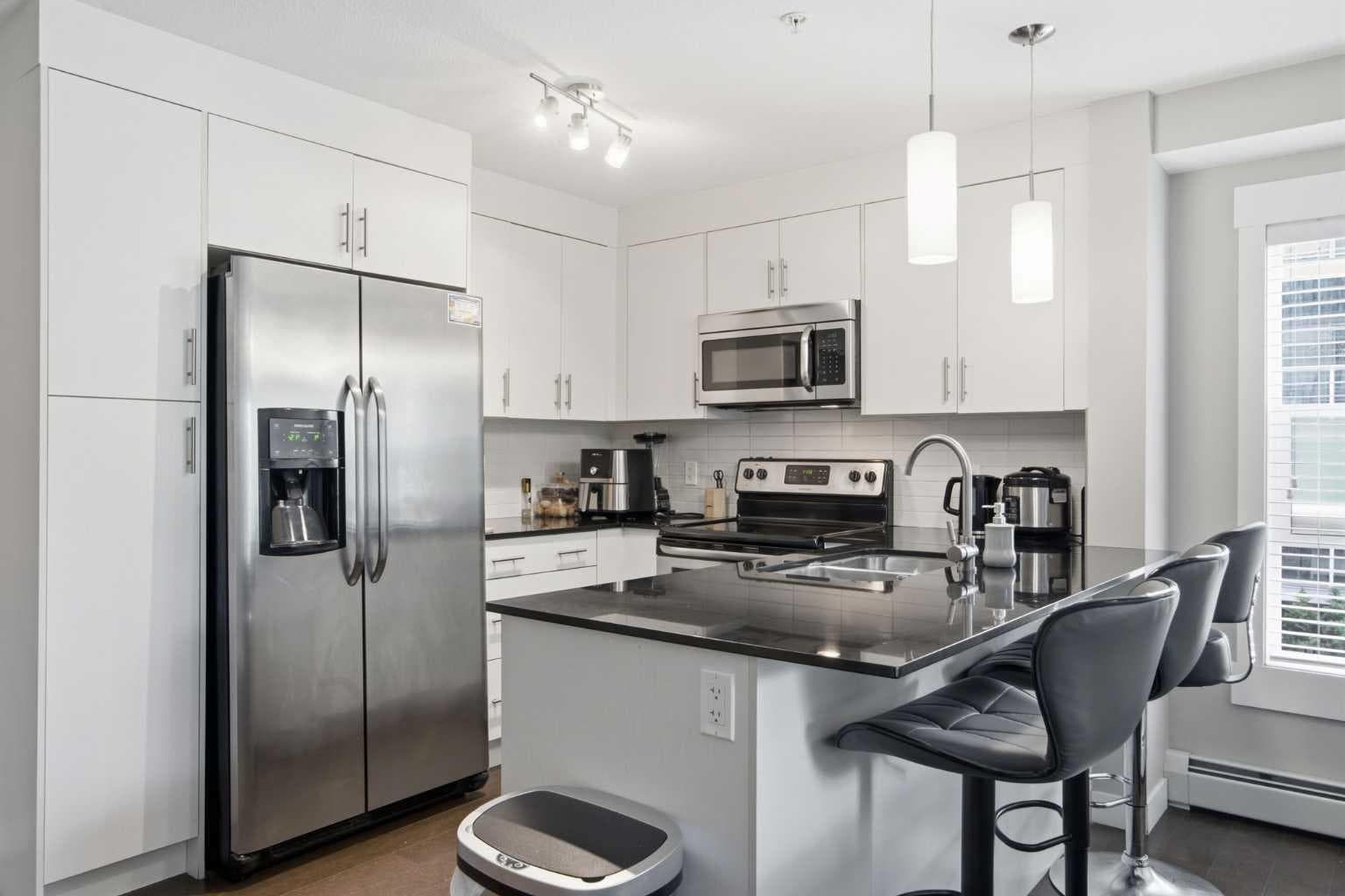 2206, 240 Skyview Ranch Road NE