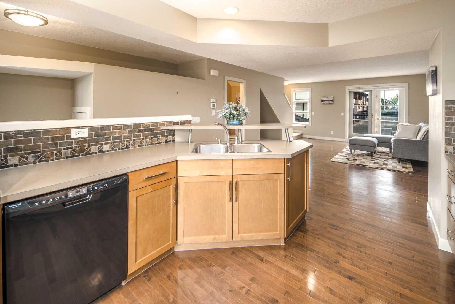 83 Aspen Hills Green SW