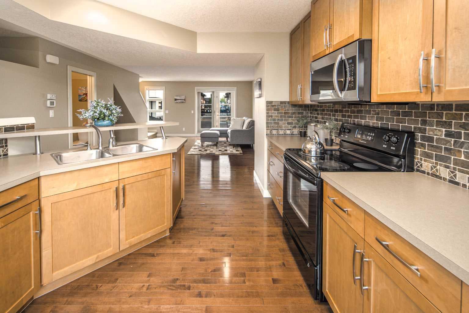 83 Aspen Hills Green SW