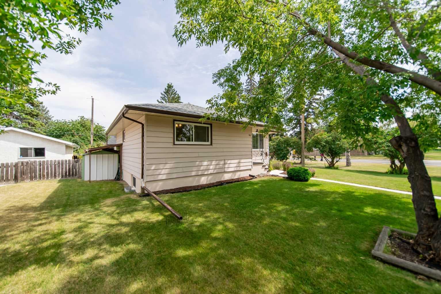 84 Waterloo Drive SW