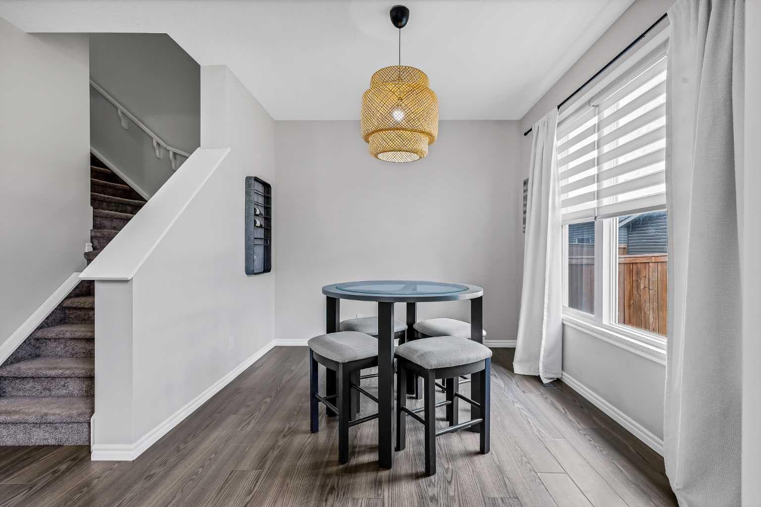 540 Evanston Link NW