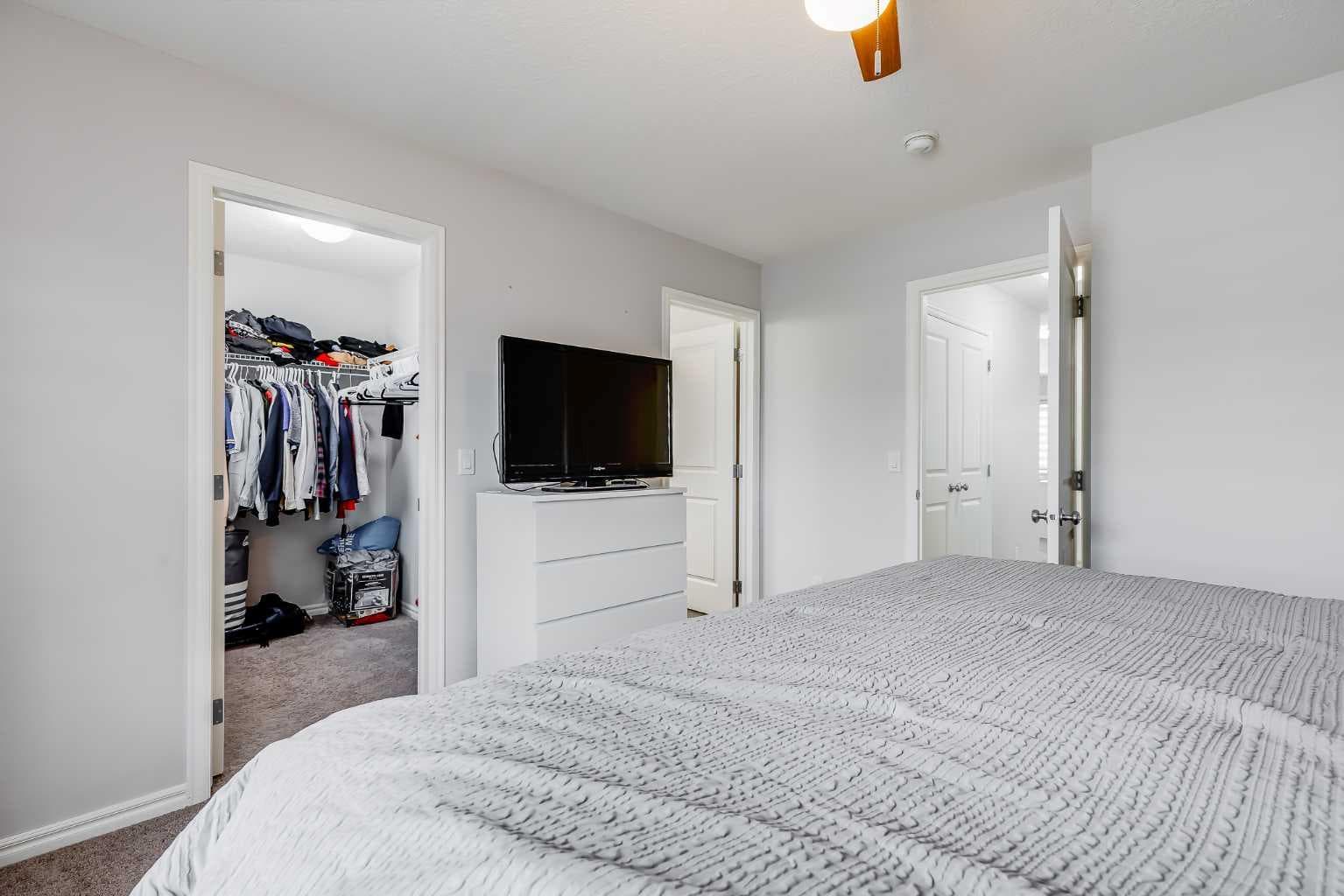 540 Evanston Link NW