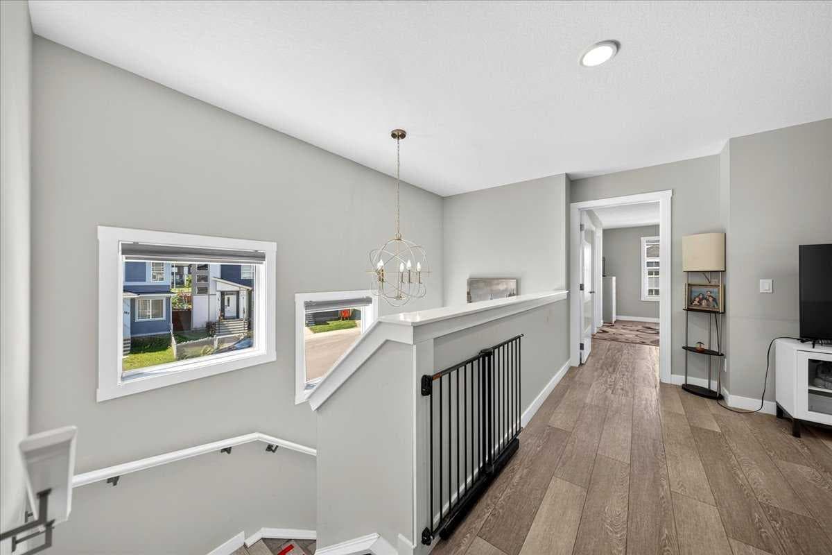 190 Cornerstone Crescent NE