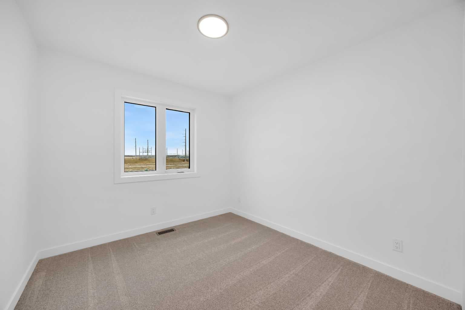 45 Hotchkiss Gardens SE