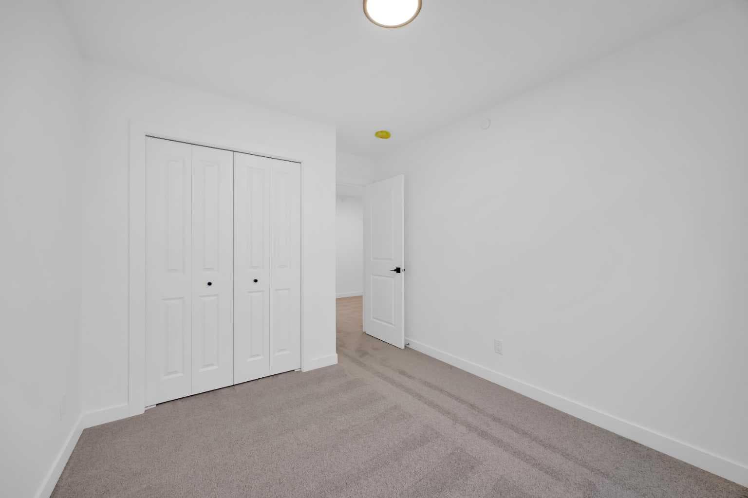 45 Hotchkiss Gardens SE