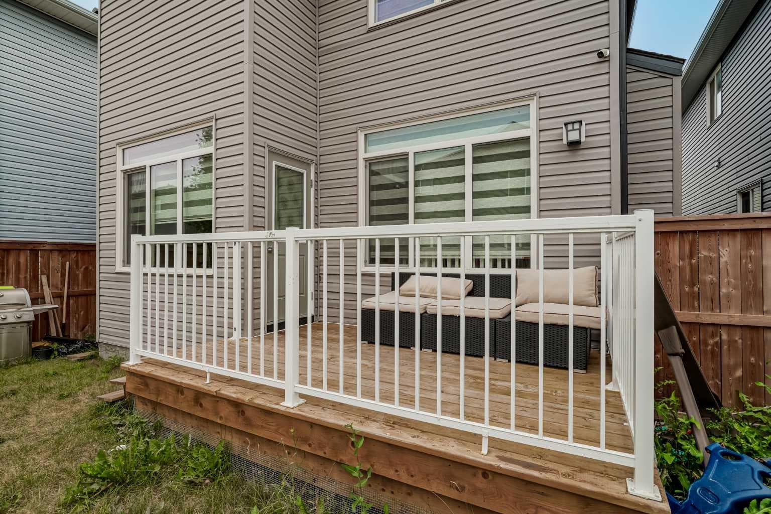439 Bayview Way SW
