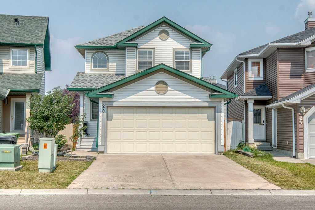 20 Taracove Crescent NE