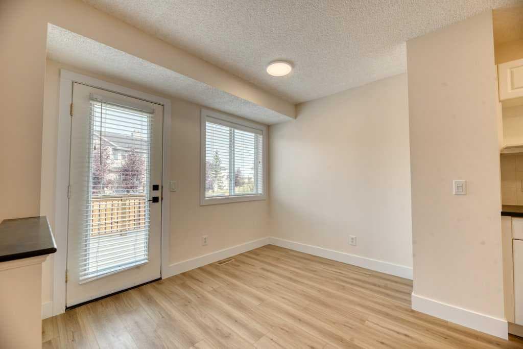 20 Taracove Crescent NE