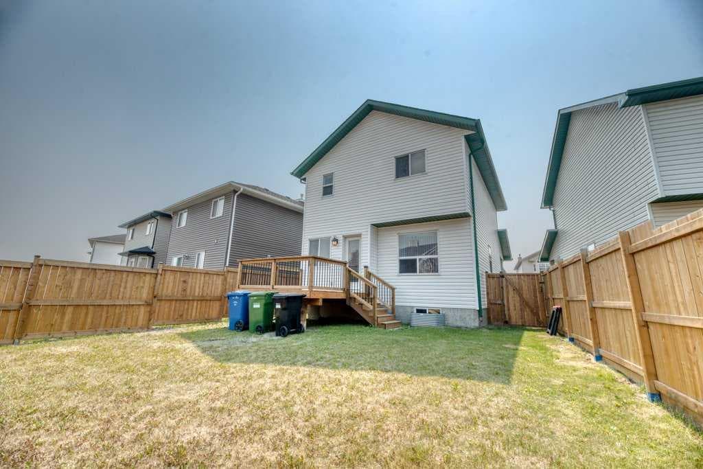 20 Taracove Crescent NE
