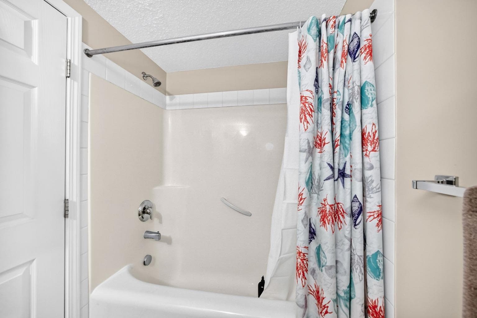2133, 700 Willowbrook Road NW
