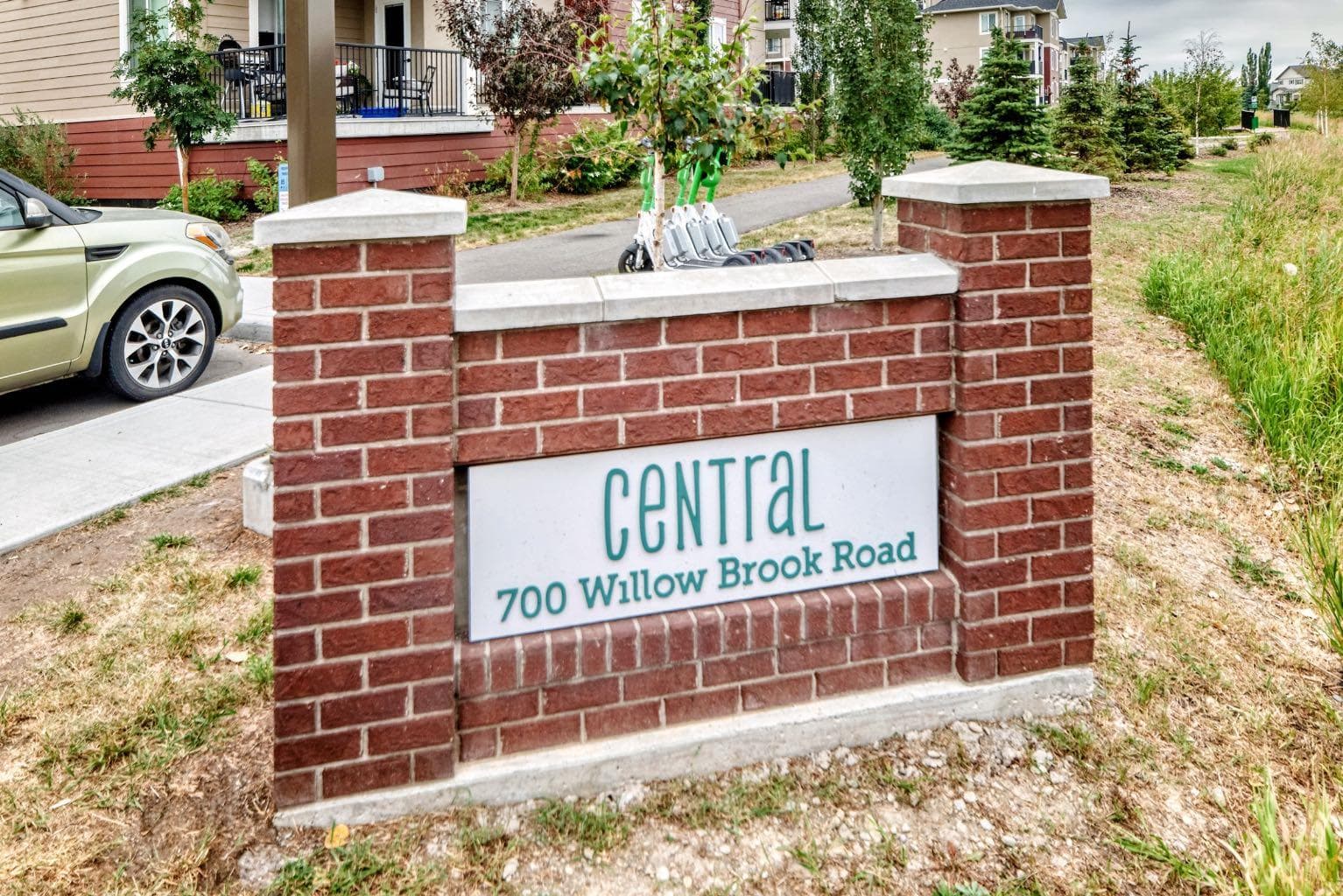 2133, 700 Willowbrook Road NW