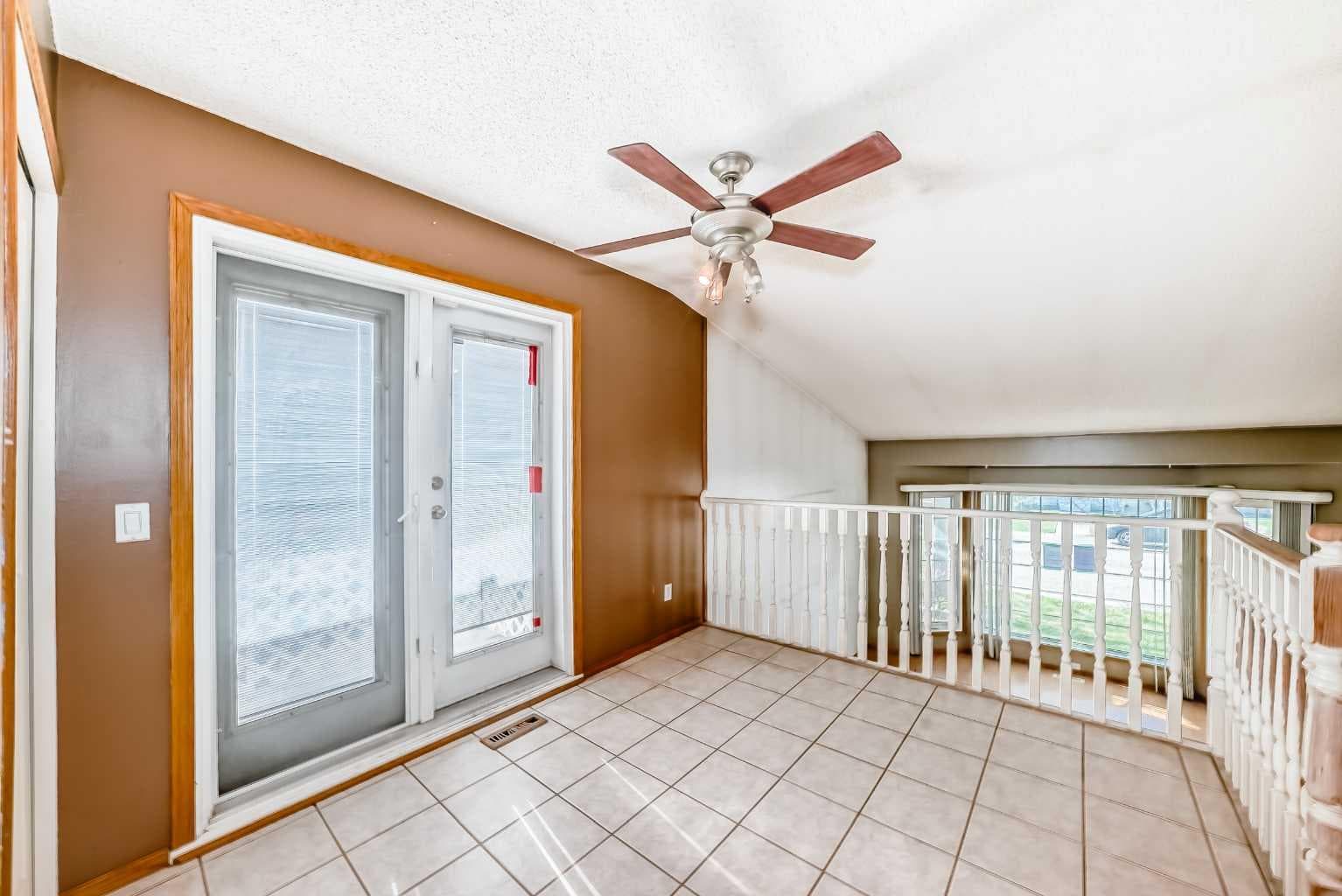 243 Erin Meadow Close 