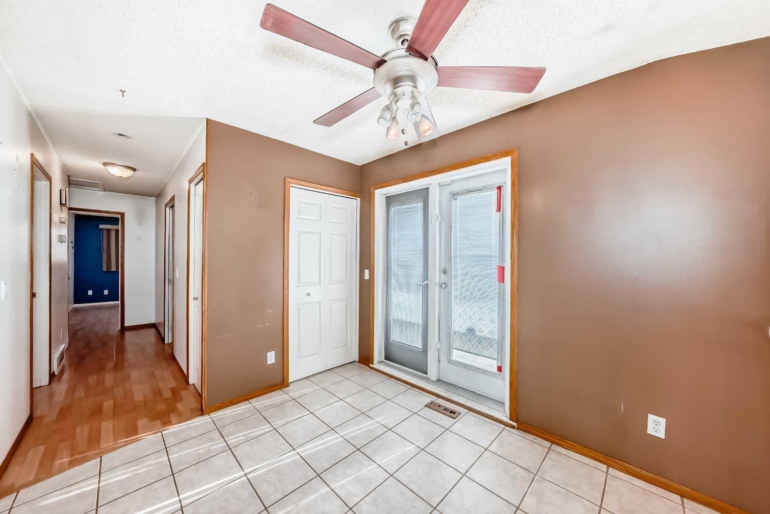 243 Erin Meadow Close 