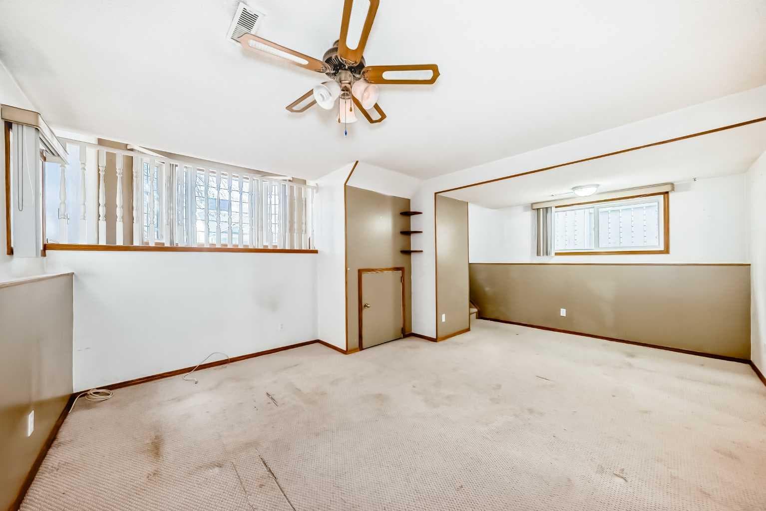 243 Erin Meadow Close 