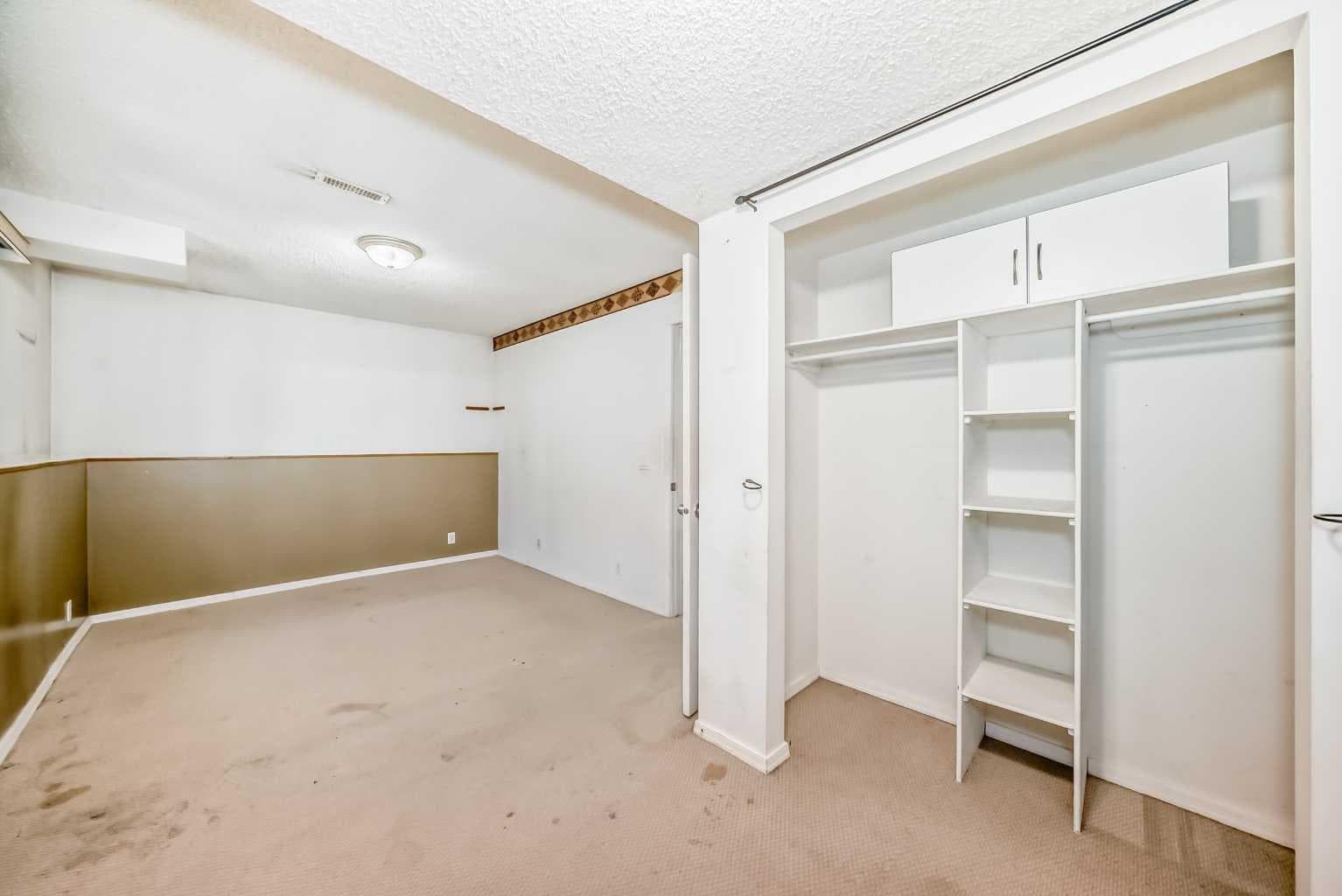 243 Erin Meadow Close 