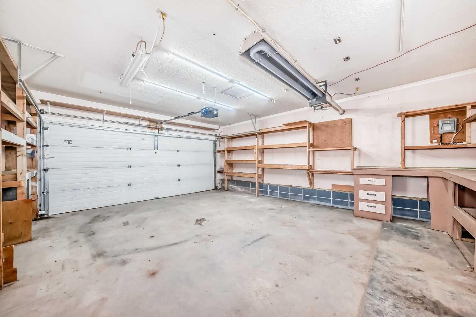 243 Erin Meadow Close 